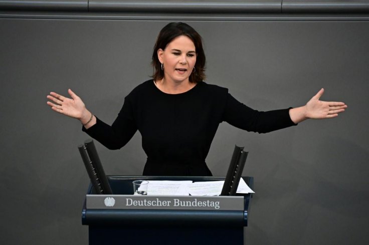 Chancellor Analina Beerbook. 