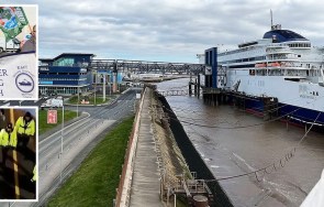 Dm Superhero Brave Captain 1