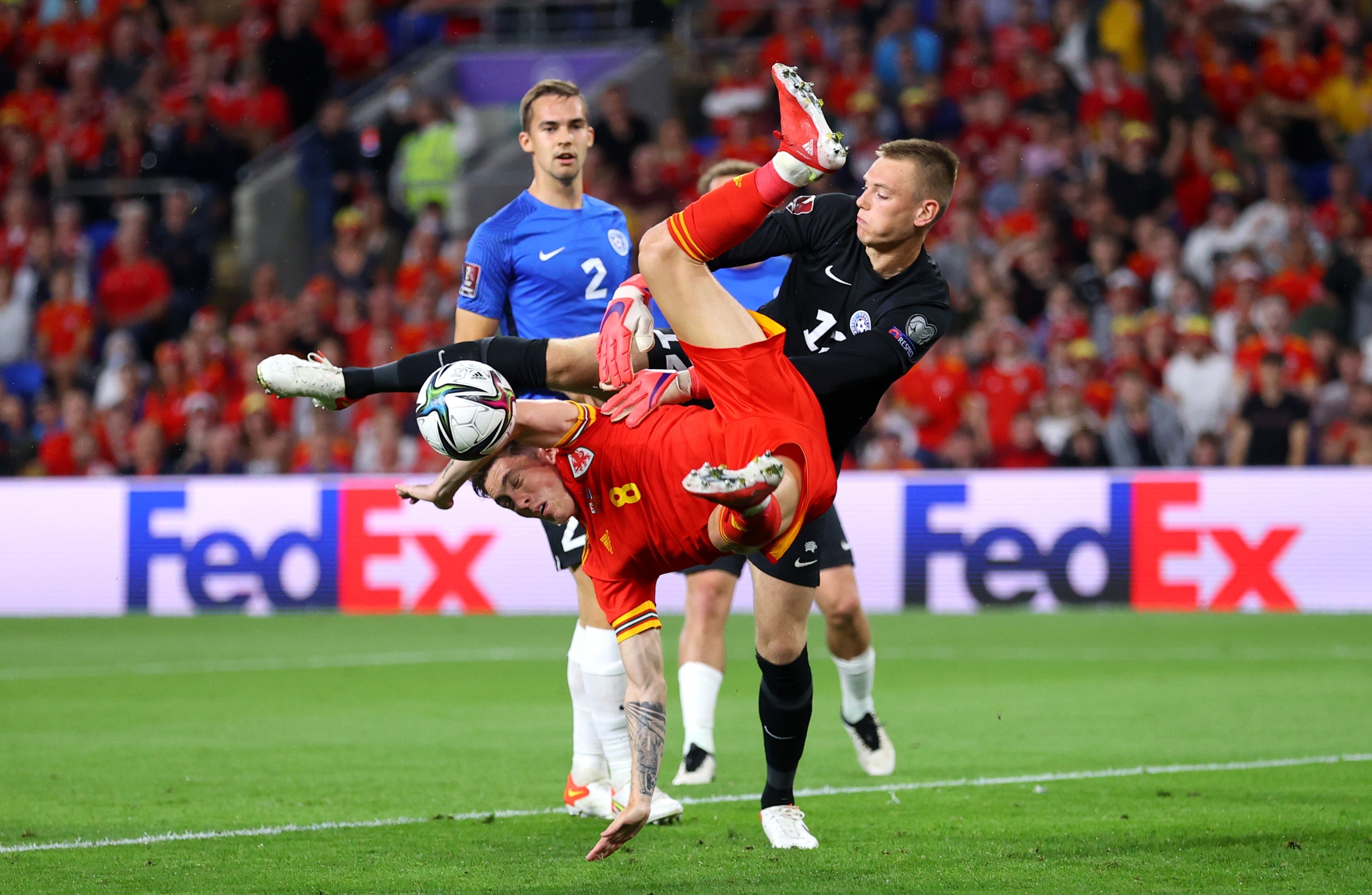 Entangled with Harry Wilson of Han Wales.